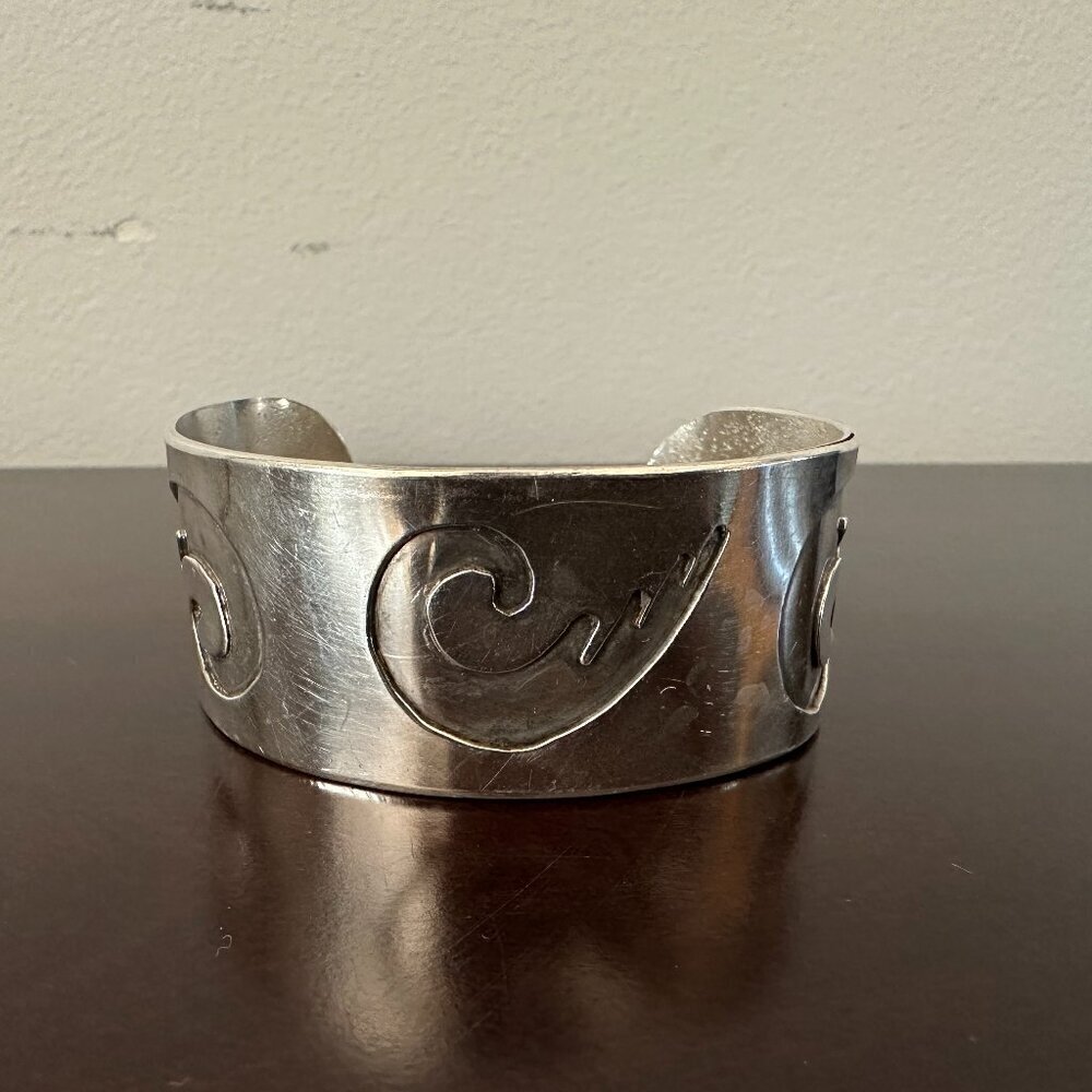 Vintage Sterling Silver Bracelet 6.25” Dawahoya Style Water Wave Cuff